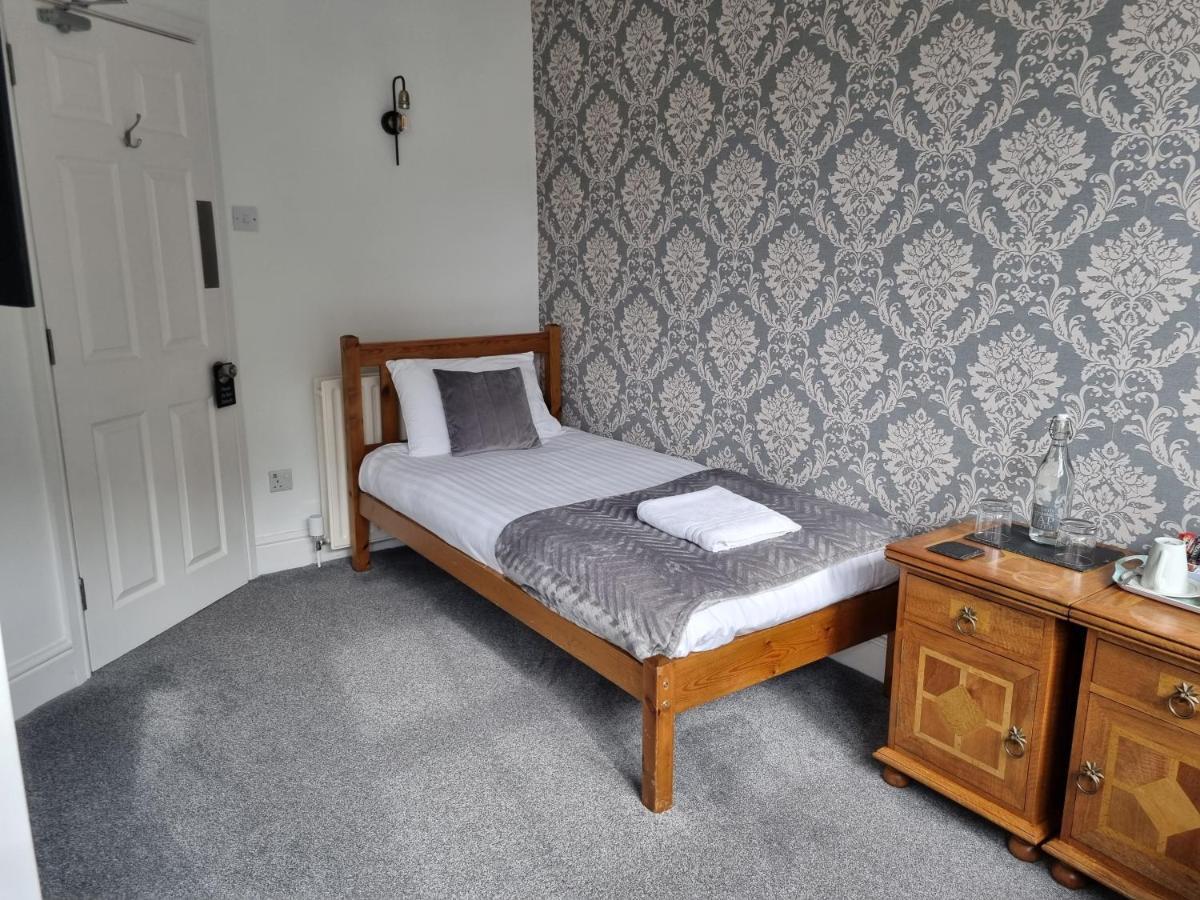 Fellview Guest House โบว์เนส ออน วินเดอเมียร์ ภายนอก รูปภาพ