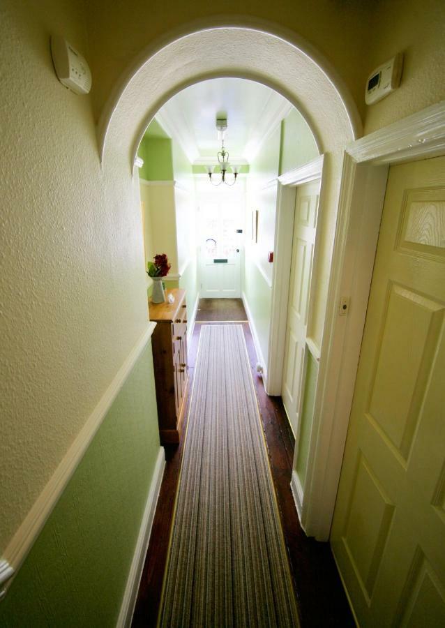 Fellview Guest House โบว์เนส ออน วินเดอเมียร์ ภายนอก รูปภาพ